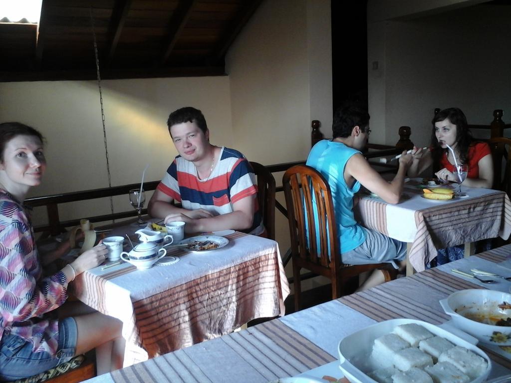 Primrose Inn Kandy Luaran gambar