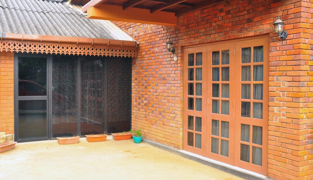 Primrose Inn Kandy Luaran gambar