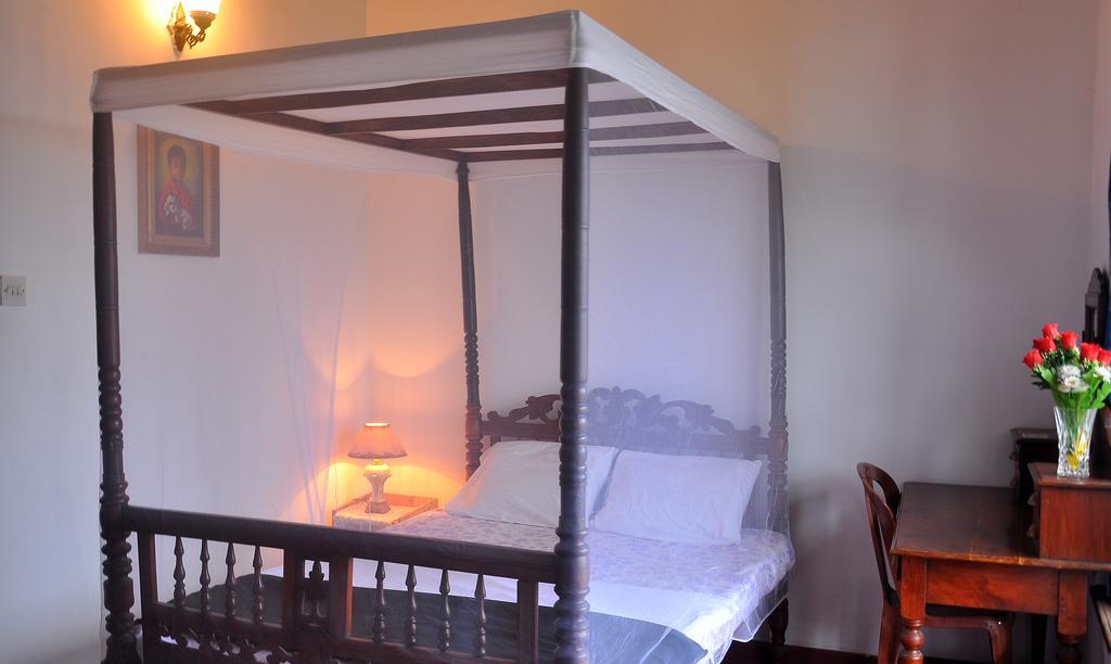 Primrose Inn Kandy Luaran gambar